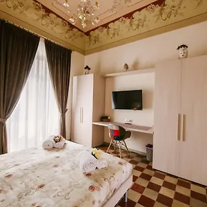 Le Dei Conti Bed & Breakfast