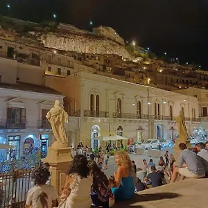 Palazzo Santa Rosalia Bed & Breakfast